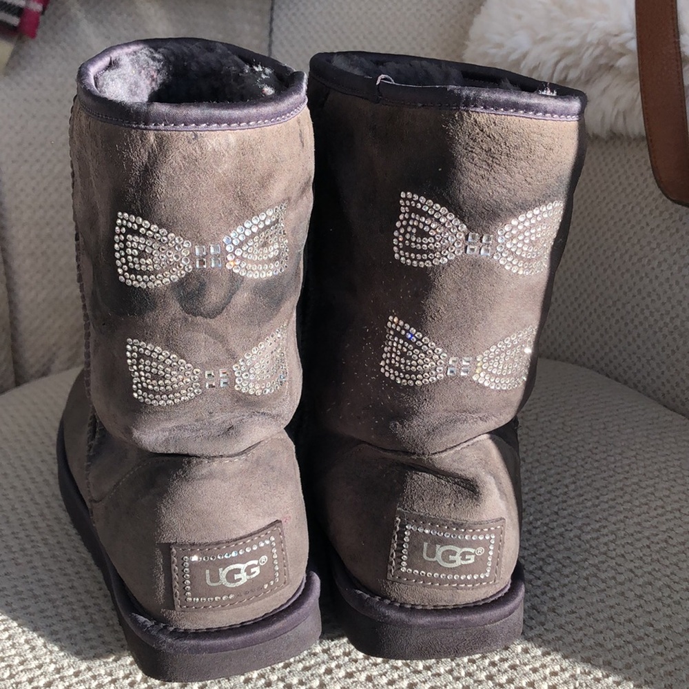 Ugg  Crystal Bow 1006698 Classic Short Grey Swarovski Boots 10